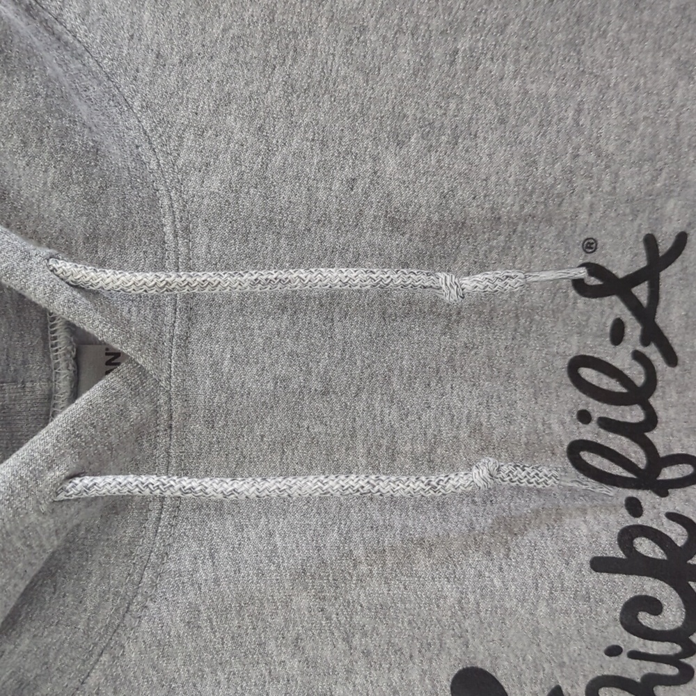Sz.M Chick-Fil-A Gray Hoodie .. Kangaroo Style Hoodie w Front Pocket - Picture 5 of 9